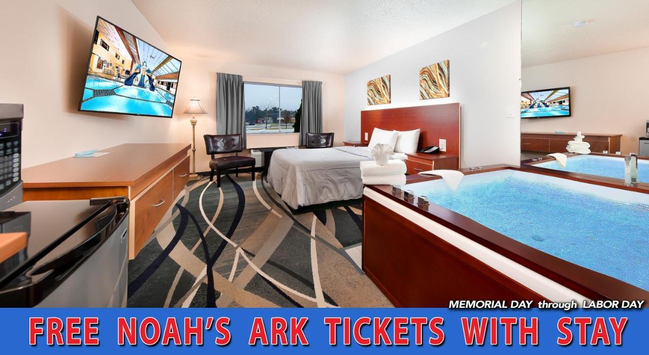 Grand Marquis Waterpark Hotel & Suites Lake Delton Exterior photo